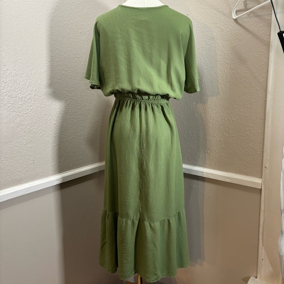 Hering Green Smocked V Neck Maxi Dress Size Medium Short Sleeve Prairie Cottage - Picture 5 of 11